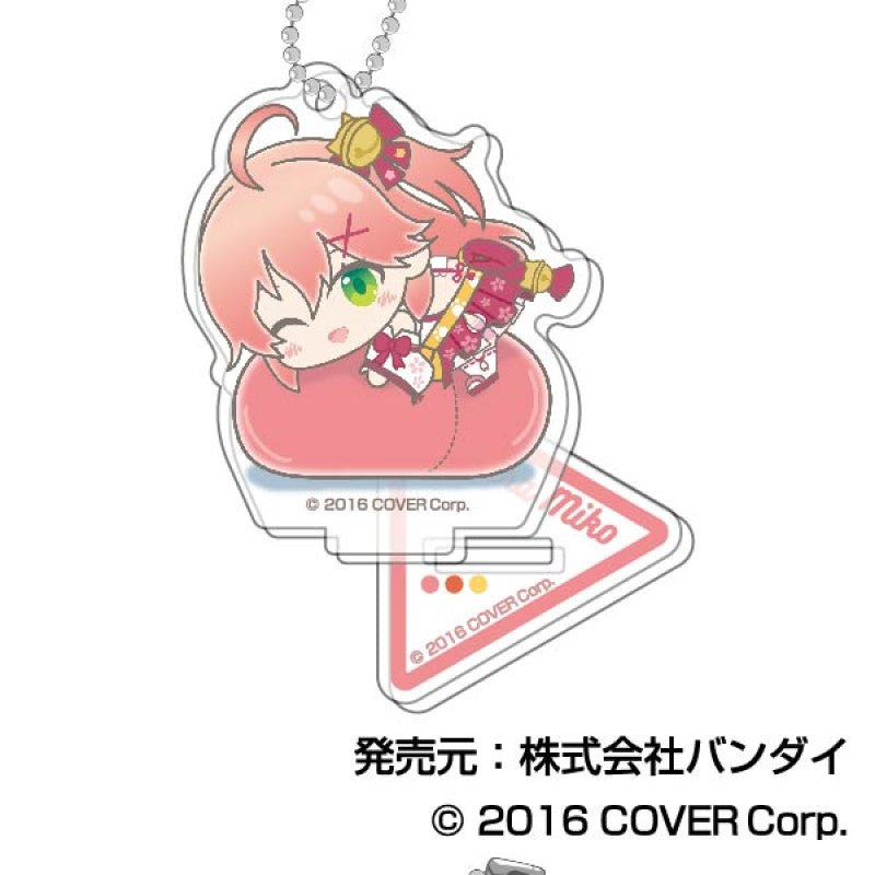 Stand Mini Acrylic Key Chain Hololive Hug Meets A Box