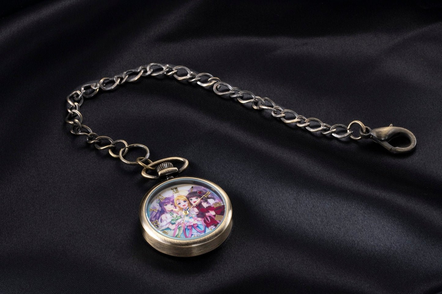 Love Live! Days 5th Anniversary "Love Live!" Series Pocket Watch -Eli & Dia & Kozue-