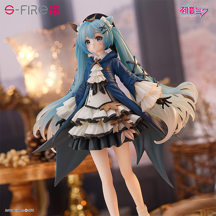 MIKU AUTUMN OUTING FIGURE