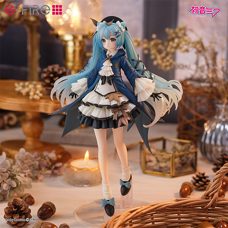 MIKU AUTUMN OUTING FIGURE