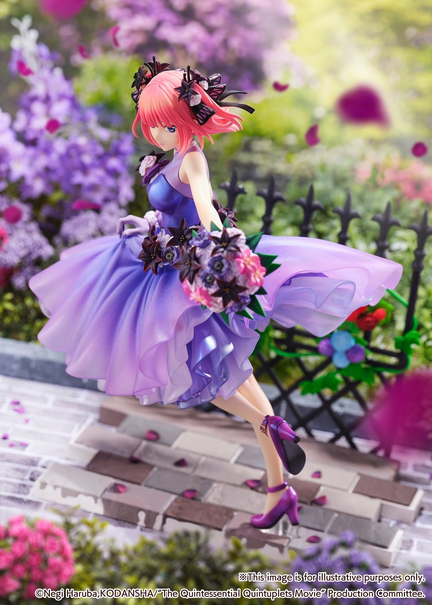 Nino Nakano -Floral Dress Ver.- (SHIBUYA SCRAMBLE FIGURE) (Good Smile Company Official)